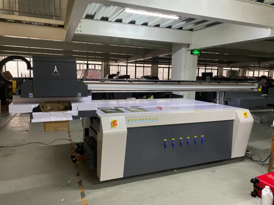 2500mm G5 Digital Inkjet UV Flatbed Printer